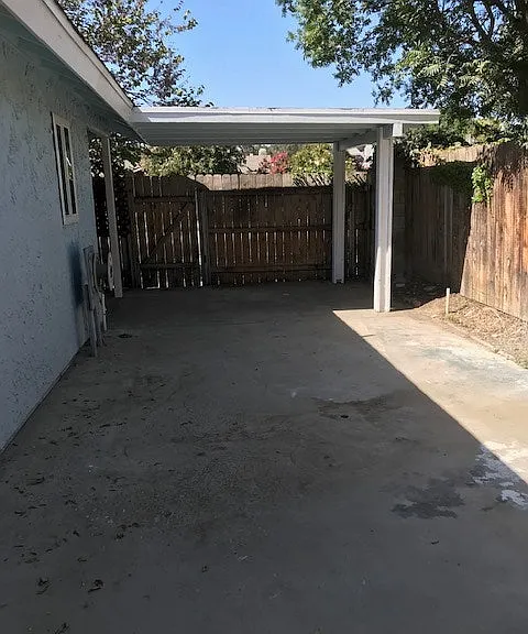 2248 N Gowdy St — Photo 20
