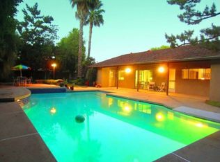 10025 Lasaine Ave, Northridge, CA 91325