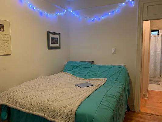 Rented by Voro New York | media 51