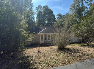 2700 Pine Ridge Dr, Lillian, AL 36549
