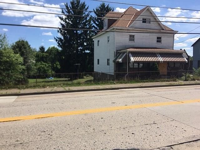 230 Connellsville St Uniontown Pa 15401 Mls 1456564 Zillow