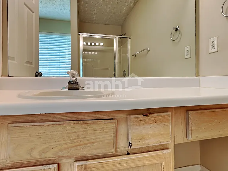 2143 Skylar Leigh Dr — Photo 12