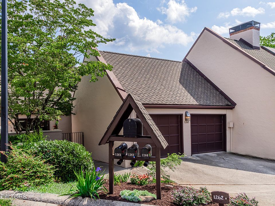 1st image of 1262 Calais Ct