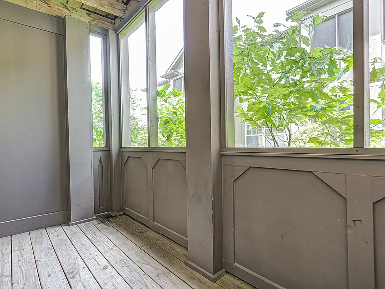 City Flats Walnut — Photo 16