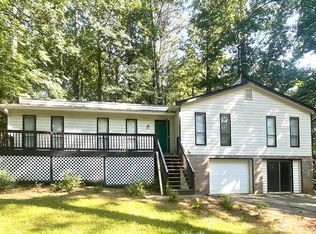 231 Lake Forest Dr, Acworth, GA 30102