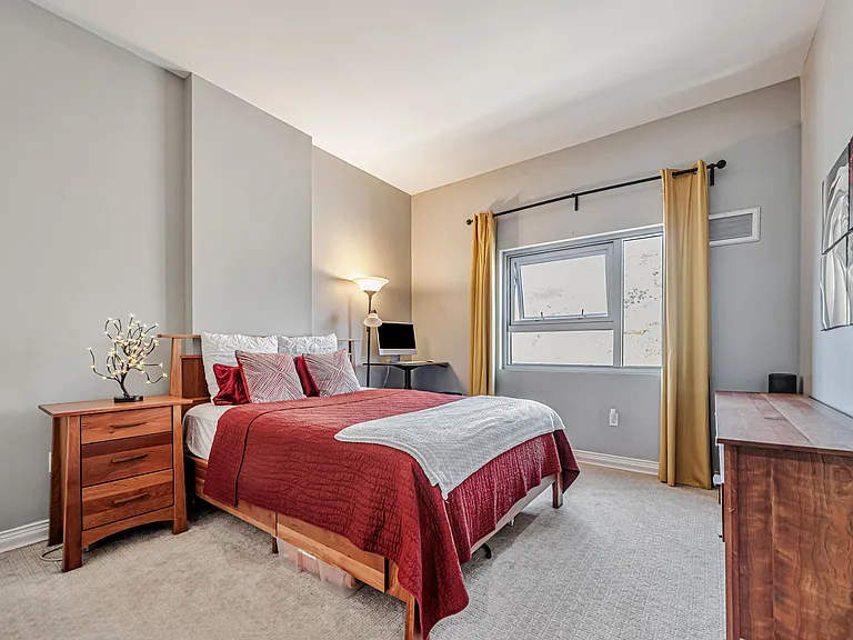 1 Mandalay Pl #1808 — Photo 16
