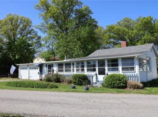 81 N Point Dr, Avon Lake, OH 44012