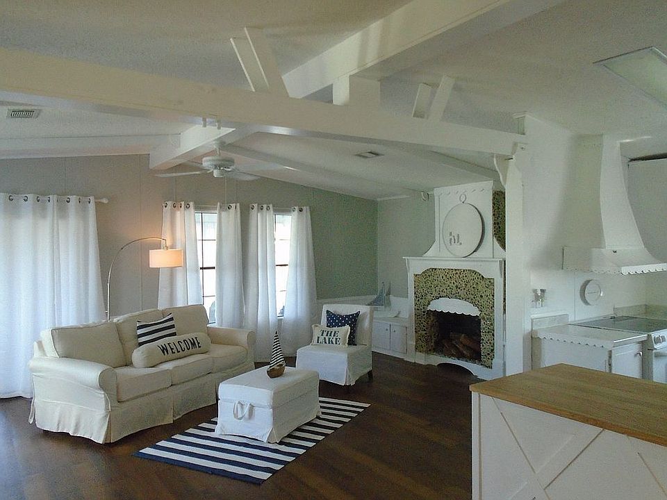 1Great Room -Open Floor Plan