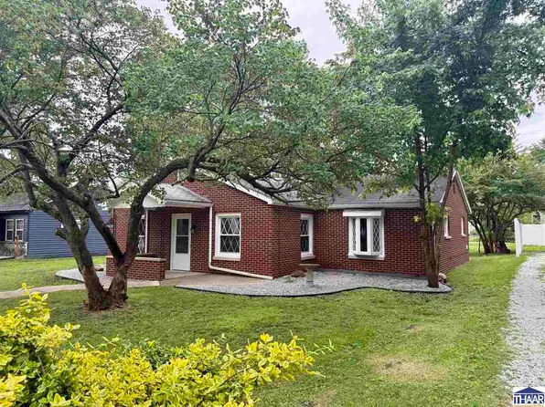 2803 Dean Ave, Terre Haute, IN 47803