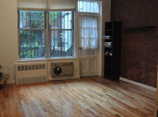 328 E 77th St APT 1B, Manhattan, NY 10075