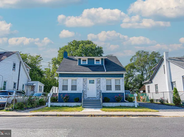 1716 Swedesboro Ave, Paulsboro, NJ 08066