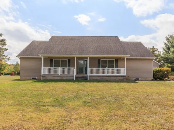 7667 Winchester Rd NW, Carroll, OH 43112