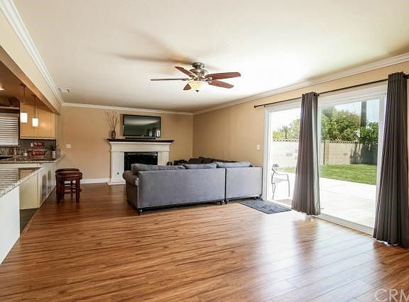 4th image of 6652 Chapman Ave