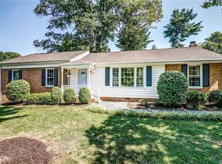 9504 Iredell Rd, North Chesterfield, VA 23235