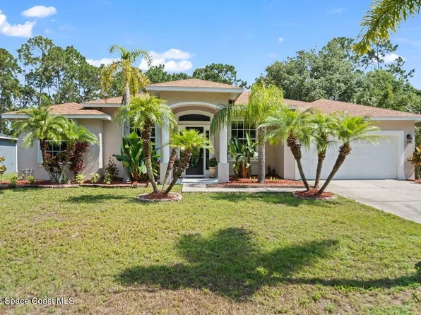 471 Hallmark St SE, Palm Bay, FL 32909