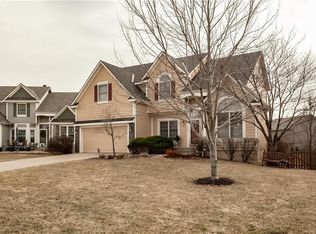 13729 W 157th Ter, Olathe, KS 66062
