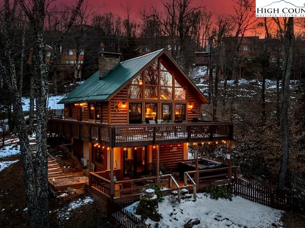 223 Charter Hills Road, Beech Mountain, NC 28604