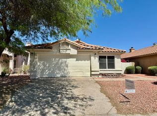 2914 E Woodland Dr, Phoenix, AZ 85048
