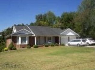 254 Peace Haven Rd, Winston Salem, NC 27104