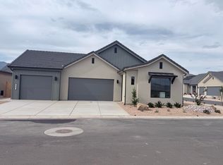 954 W Hamilton Ave, Toquerville, UT 84774