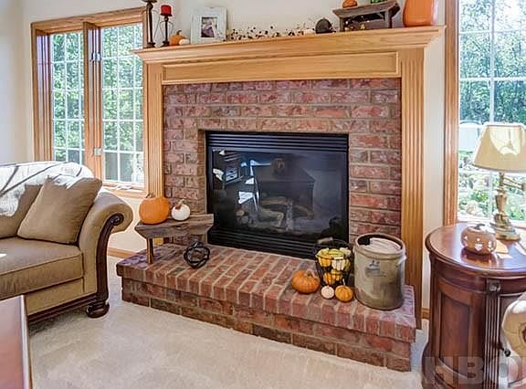 5th image of 1855 Firestone Dr