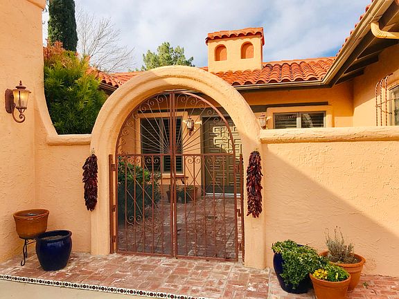 3rd image of 1217 Cerrito Grande Ln