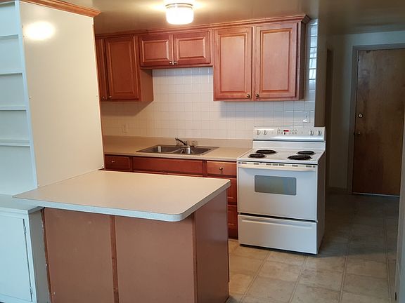 3rd image of 364 N 200 E