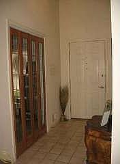 2nd image of 645 Woodside Dr #1