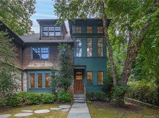 4 Green Acre Ln, Westport, CT 06880