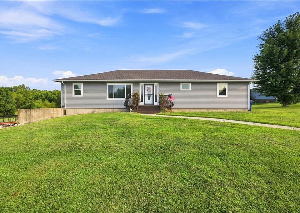 1st image of 20193 Linwood Rd