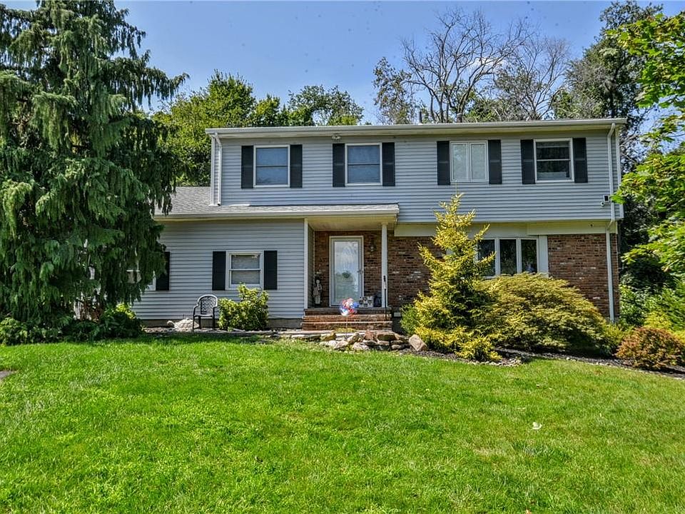 1st image of 94 Joan Drive