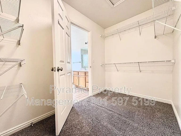 1553 W Vivante Way — Photo 14