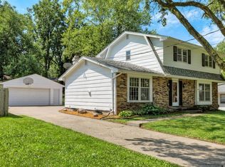 7606 Horton Ave, Urbandale, IA 50322