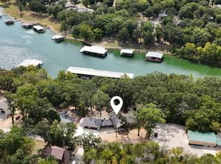 303 Bayshore St, Shell Knob, MO 65747