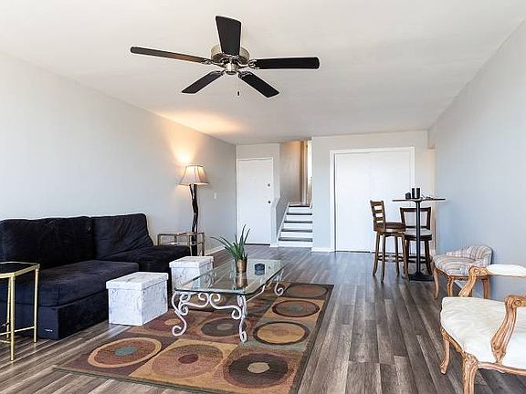 4th image of 141 E Lake Blvd Floor 1