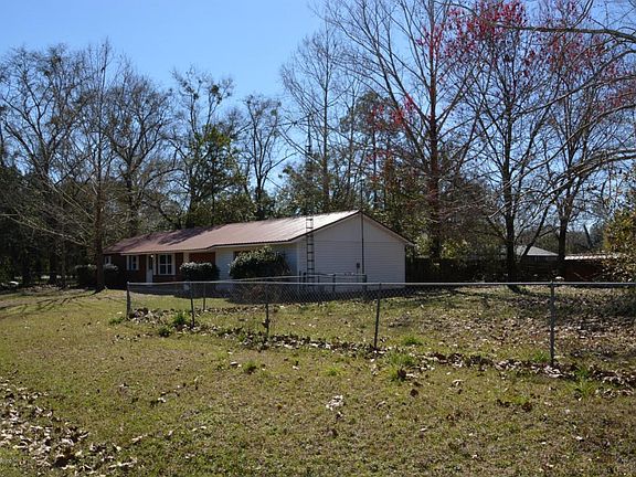 02) Partially fenced