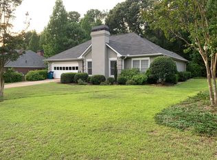 108 Meadow Creek Dr, Athens, GA 30605