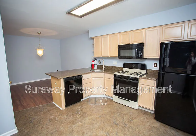 51 Meadow Ct — Photo 22