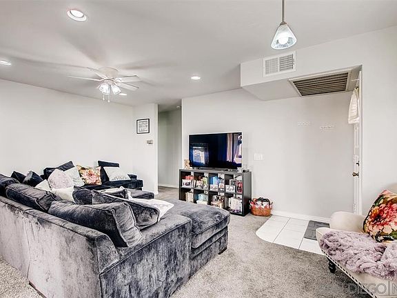 4th image of 13175 Wimberly Sq Unit 293
