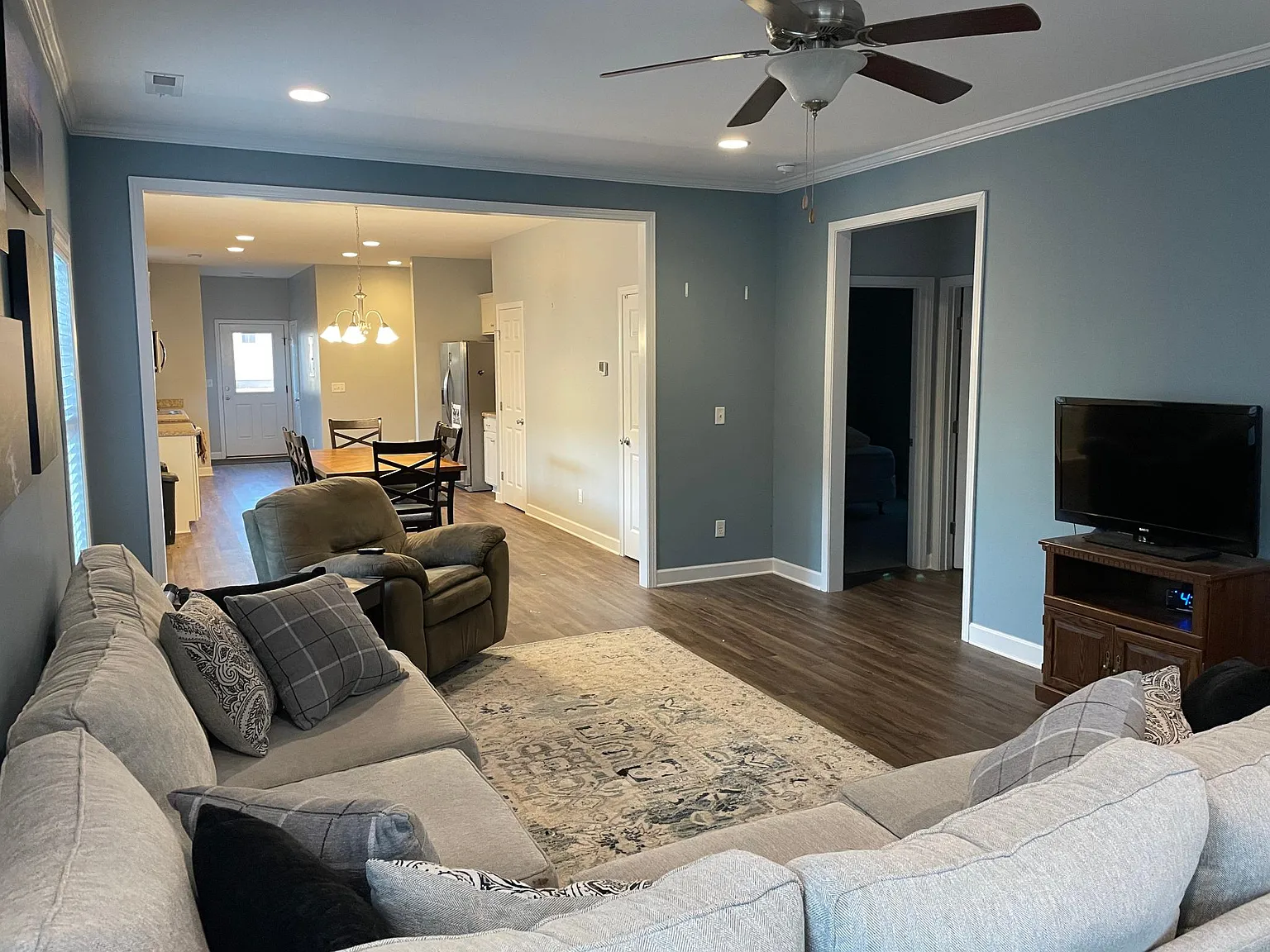113 N Carolina Ave — Photo 3