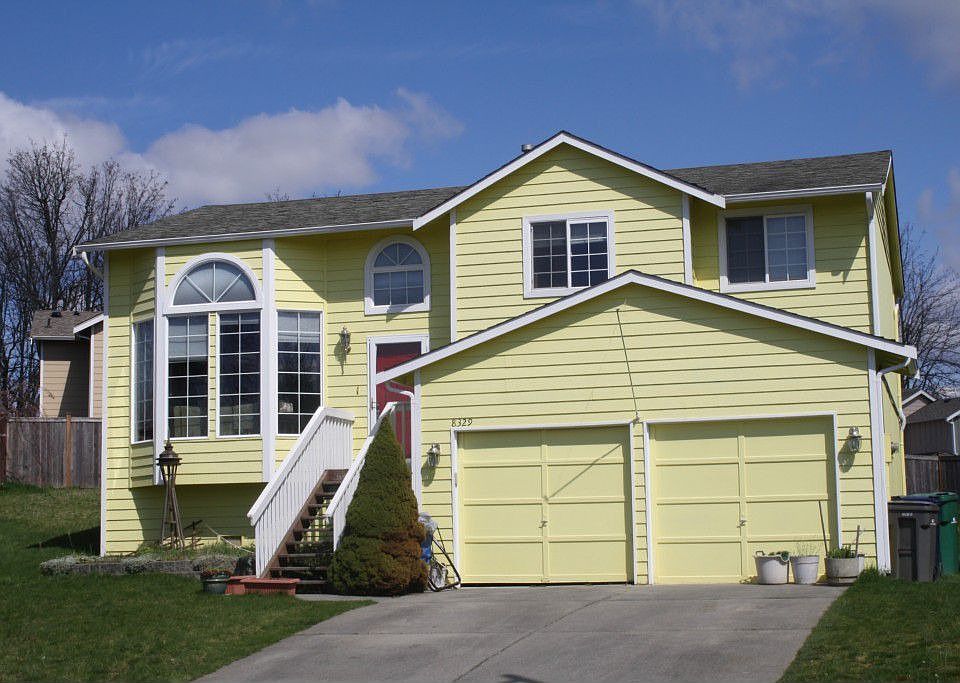 1st image of 8329 15th Pl NE
