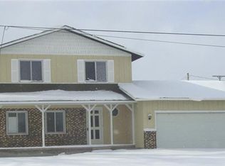 3852 32nd St, Hamilton, MI 49419
