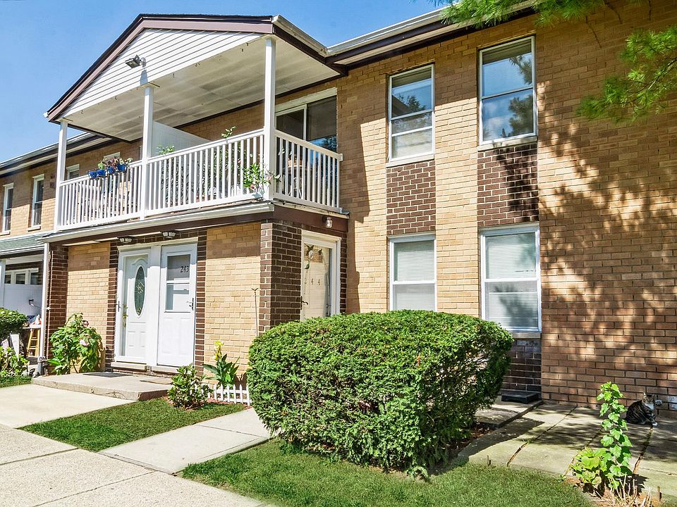 1st image of 244 Artist Lake Dr #244