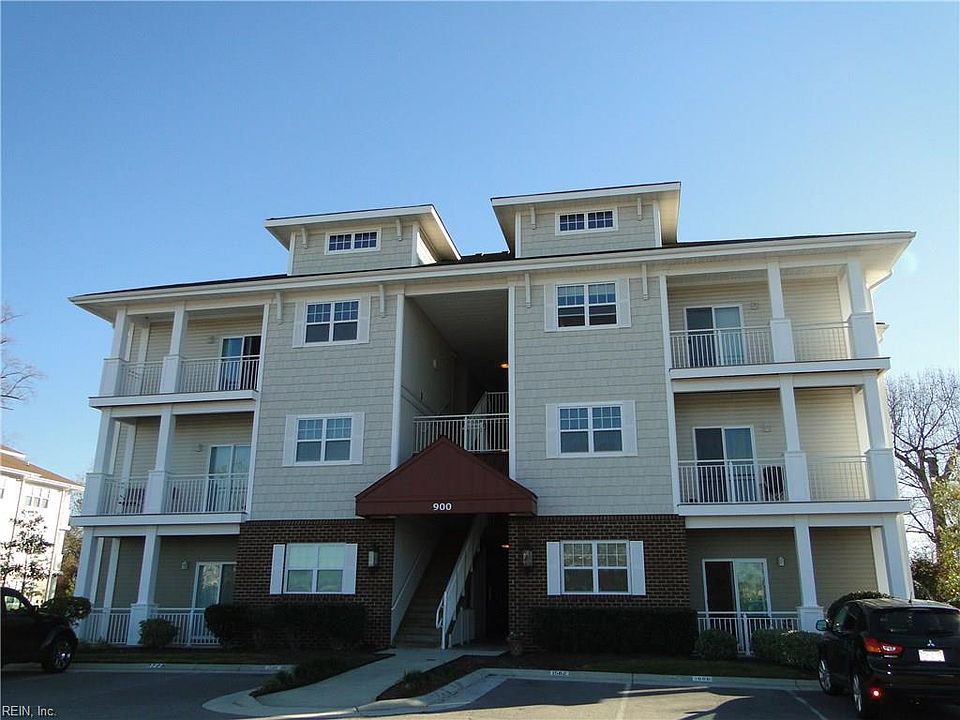 1st image of 900 Southmoor Dr Unit 104