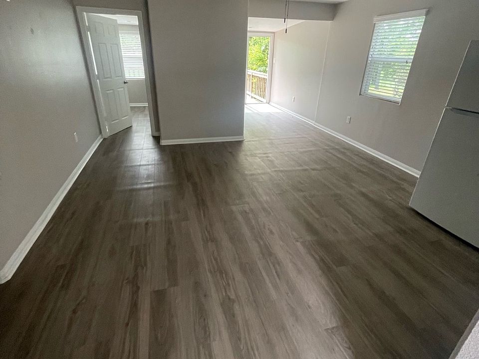 1st image of 1572 E Pine Lake Cir #1572