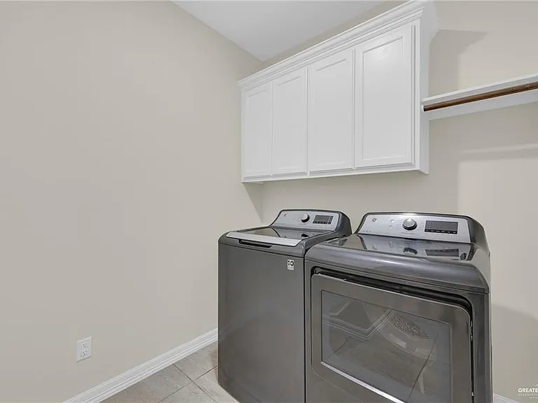 3817 Santa Fe St — Photo 23