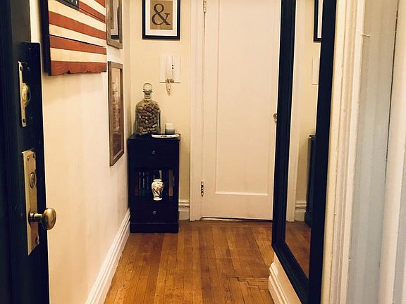 5th image of 145 W 71st St APT 2E