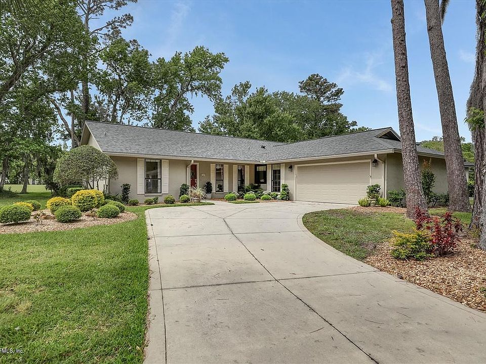 1st image of 104 Triton Ct