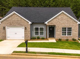 124 Lindy Ln, Oxford, AL 36203