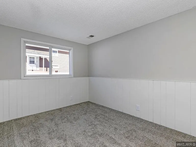 10213 Quebec Ave S — Photo 21